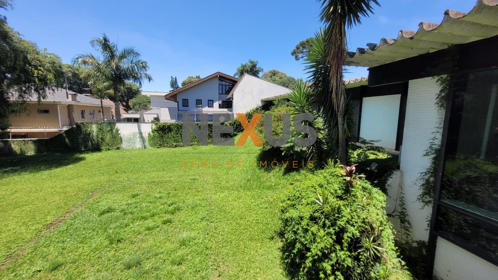 Casa com 7 dormitórios à venda, 765 m  por R  4.000.000,00 - S...