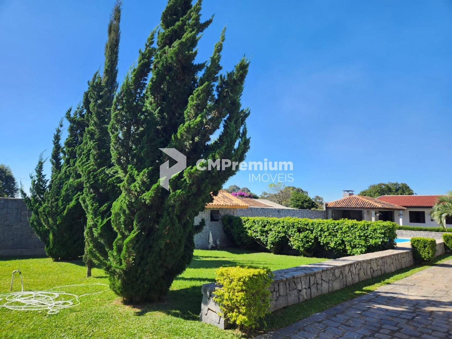 Terreno à venda, 1176 m  por R  2.200.000,00 - Estação - Arauc...