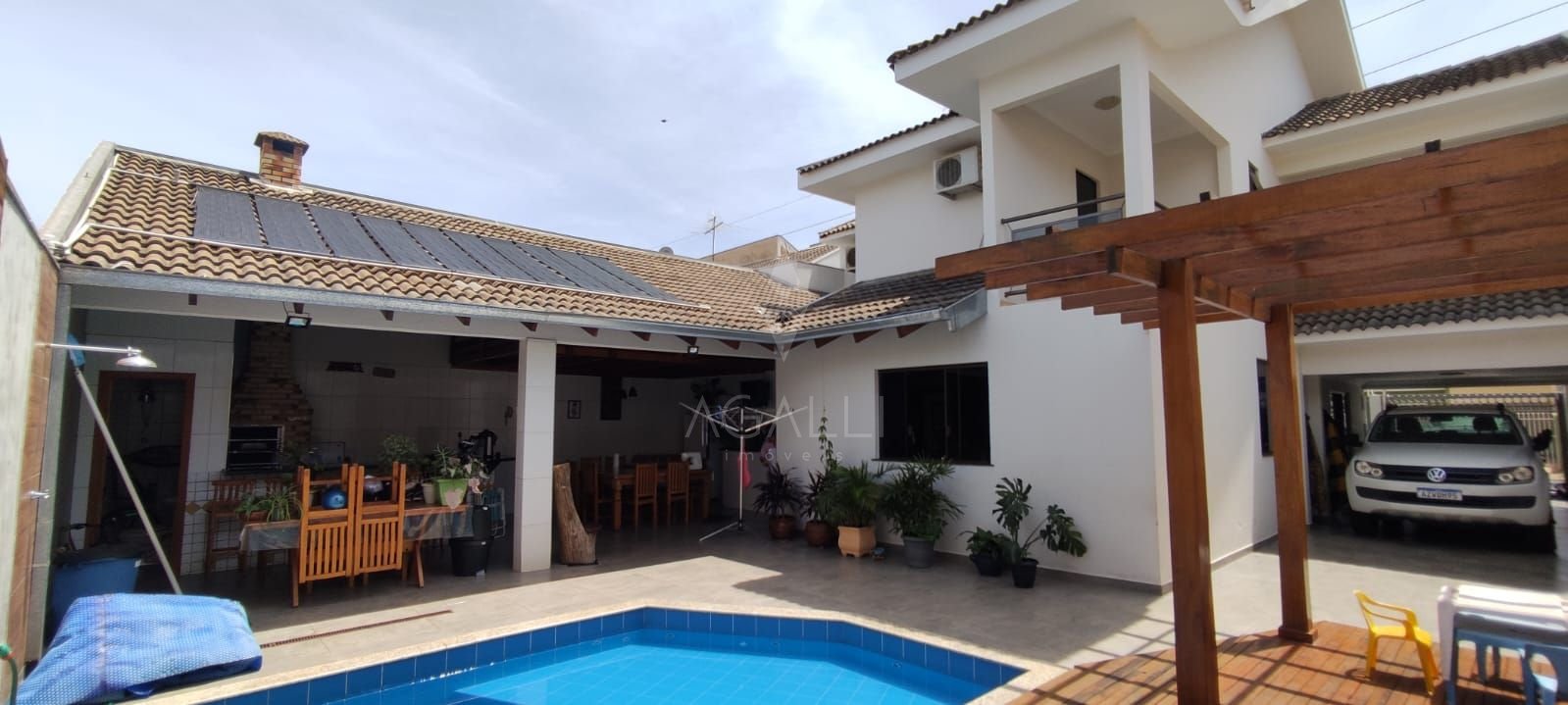 Sobrado com 3 dormitórios à venda, 261 m² por R$ 1.100.000,00 ...