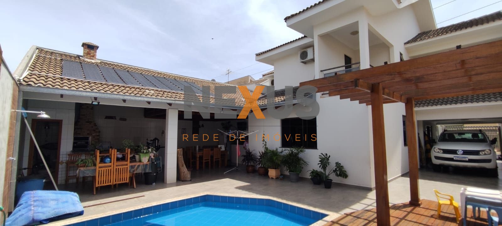 Sobrado de Luxo com Piscina Aquecida e 3 Suítes no Jardim Ipan...