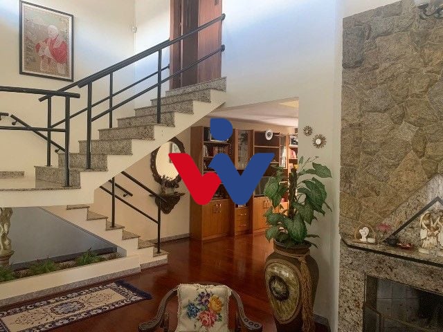 Sobrado com 6 dormitórios à venda, 366 m  por R  1.500.000,00 ...