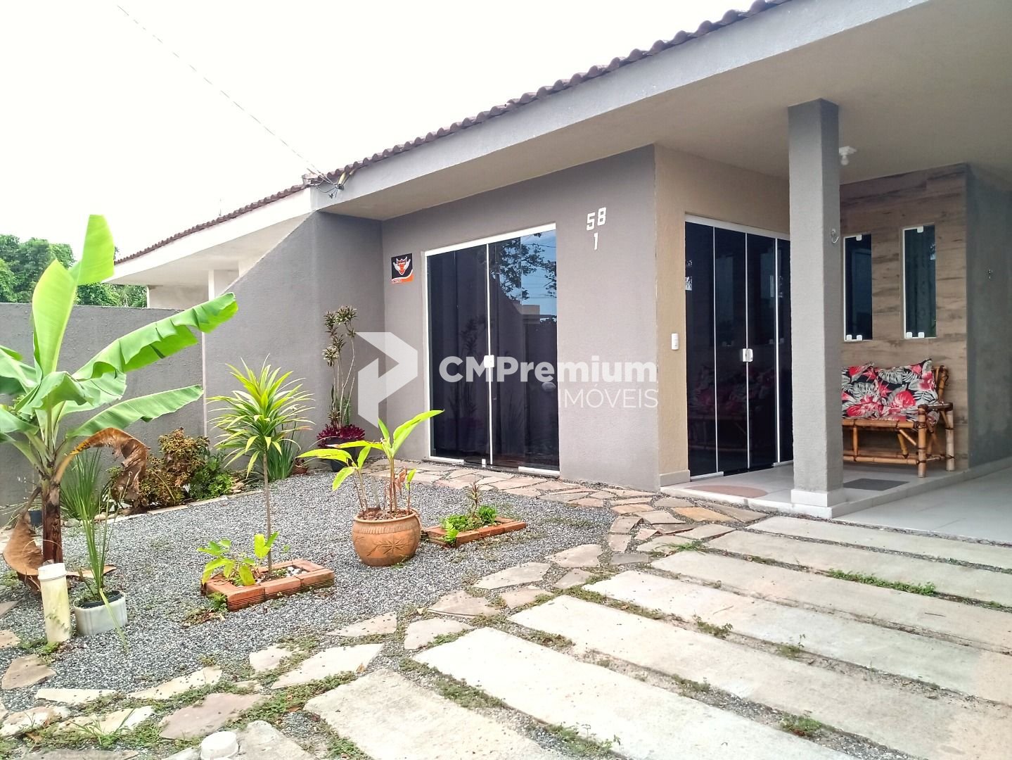 Casa com 3 dormitórios à venda, 90 m  por R  395.000,00 - Itap...