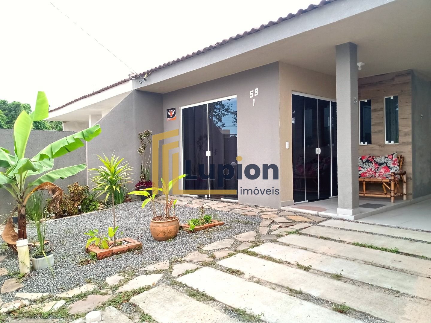 Casa com 3 dormitórios à venda, 90 m  por R  395.000,00 - Itap...