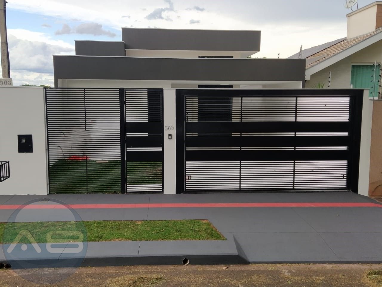 Casa com 3 dormitórios à venda, 145 m² por R$ 780.000,00 - Jar...