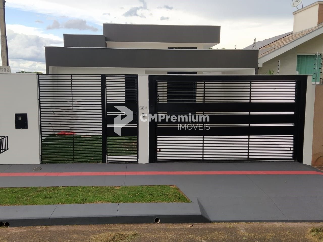 Casa com 3 dormitórios à venda, 145 m² por R$ 780.000,00 - Jar...