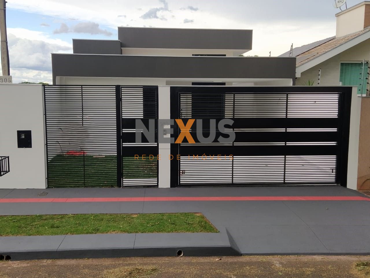 Casa com 3 dormitórios à venda, 145 m² por R$ 780.000,00 - Jar...