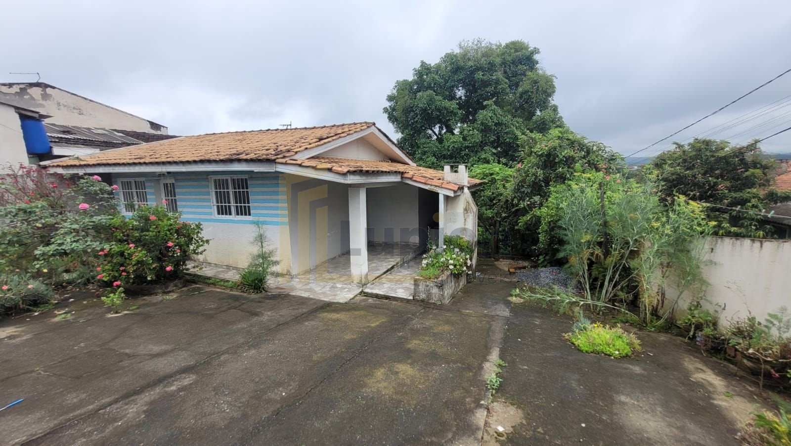 Casa com 2 dormitórios à venda, 80 m  por R  349.000,00 - Jard...
