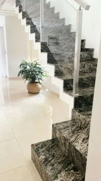 Casa com 3 dormitórios à venda, 351 m  por R  1.365.000,00 - C...