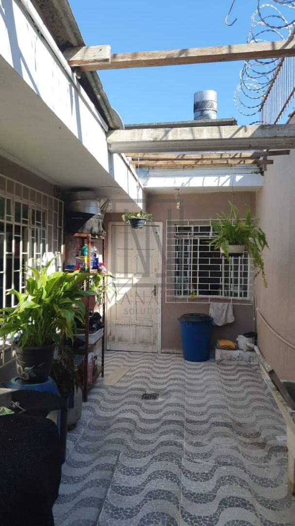 Casa à Venda no Rebouças  3 Quartos, 2 Banheiros e 120 m  em C...