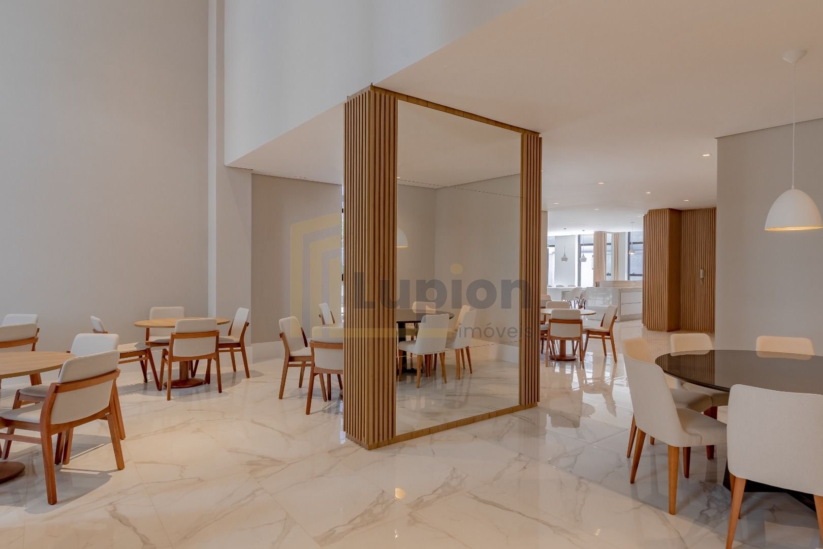Apartamento com 3 dormitórios à venda,95.25 m , centro, CURITI...