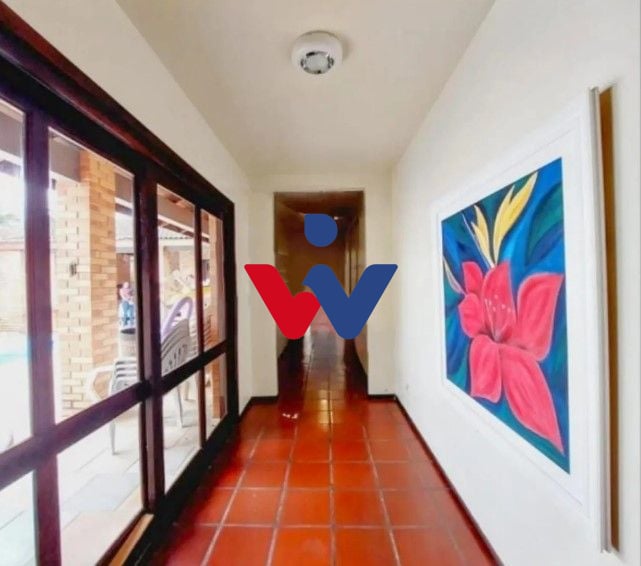 Casa com 5 dormitórios à venda, 427 m  por R  1.350.000,00 - C...