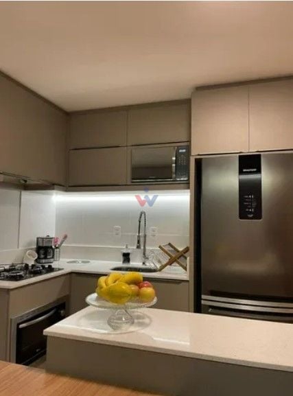 Apartamento com 2 dormitórios à venda, 74 m  por R  890.000,00...