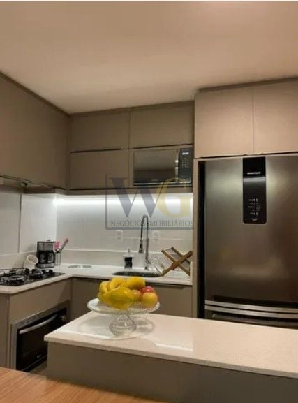 Apartamento com 2 dormitórios à venda, 74 m  por R  890.000,00...