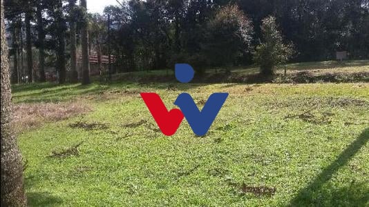 Ampla e excelente área à venda em Campo Largo para lazer ou co...