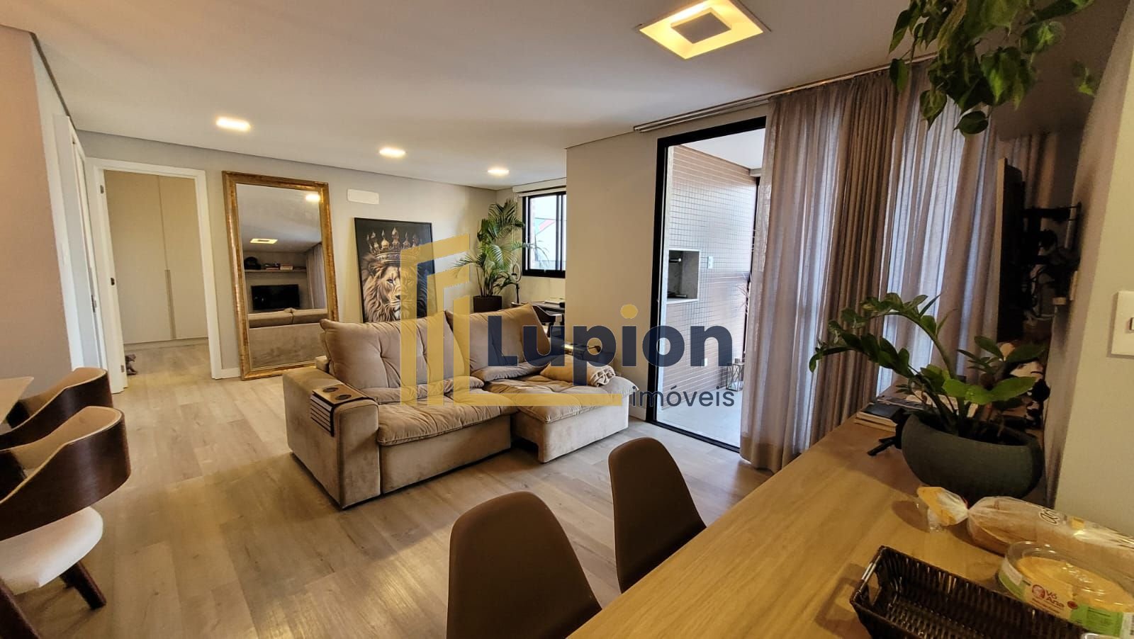 Apartamento com 2 dormitórios à venda, 72 m  por R  663.000,00...