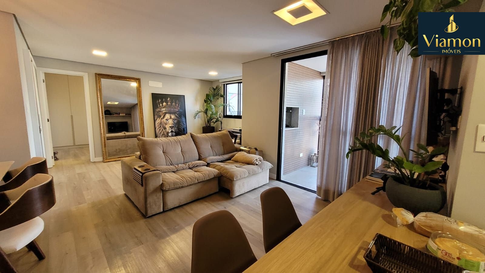 Apartamento com 2 dormitórios à venda, 72 m  por R  663.000,00...
