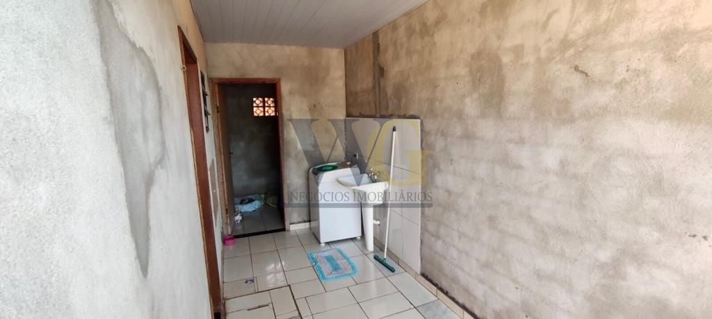 Casa com 2 dormitórios à venda, 50 m  por R  300.000,00 - Parq...