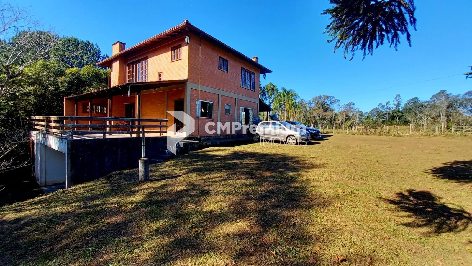 Chácara com 3 dormitórios à venda, 60000 m  por R  690.000,00 ...
