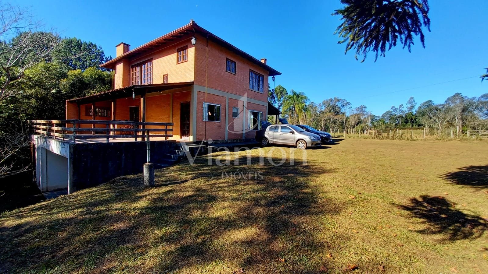 Chácara com 3 dormitórios à venda, 60000 m  por R  690.000,00 ...