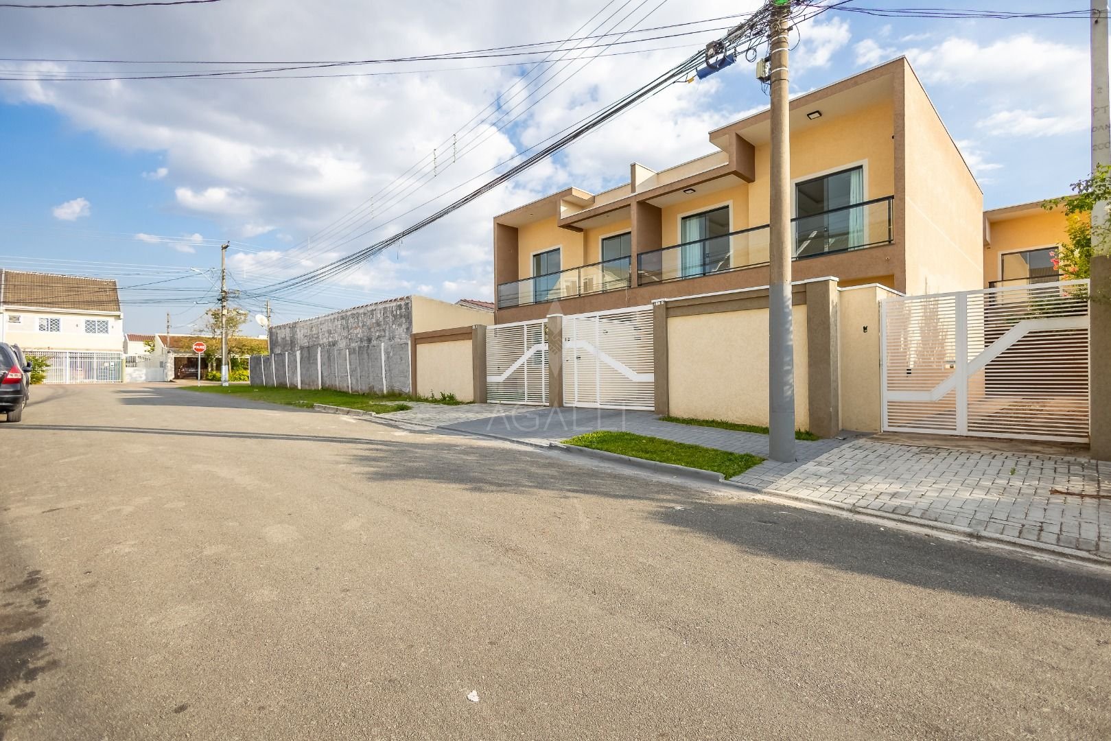 Sobrado com 3 dormitórios à venda, 115 m  por R  549.000,00 - ...