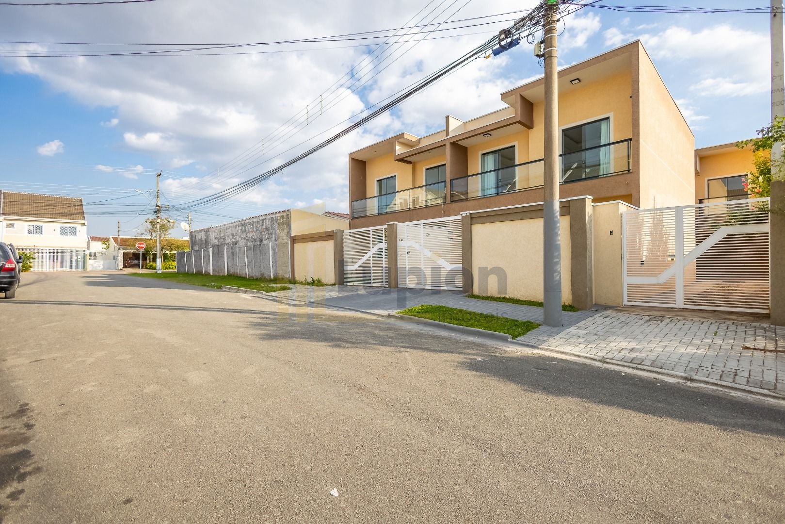 Sobrado com 3 dormitórios à venda, 115 m  por R  549.000,00 - ...
