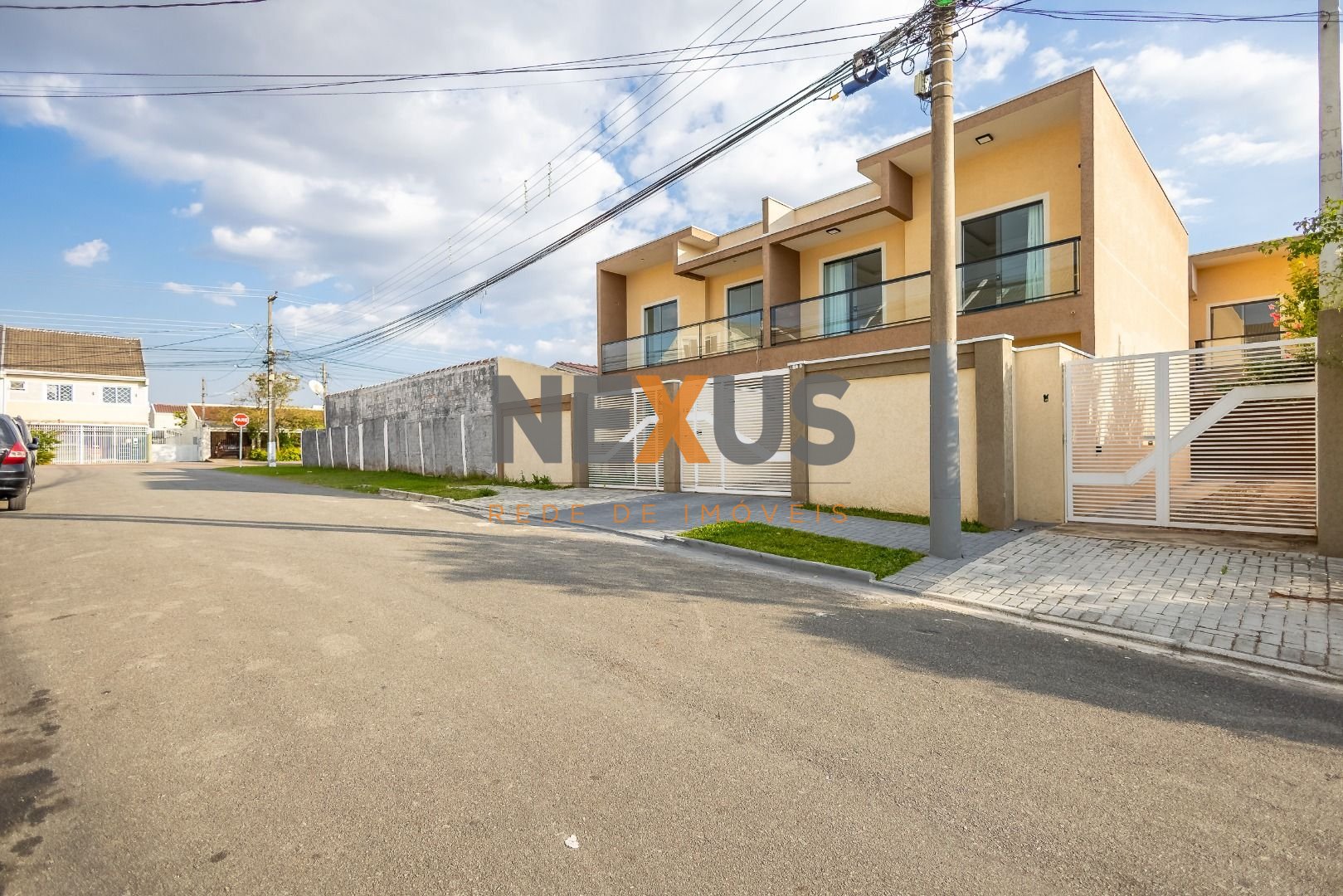 Sobrado com 3 dormitórios à venda, 115 m  por R  549.000,00 - ...
