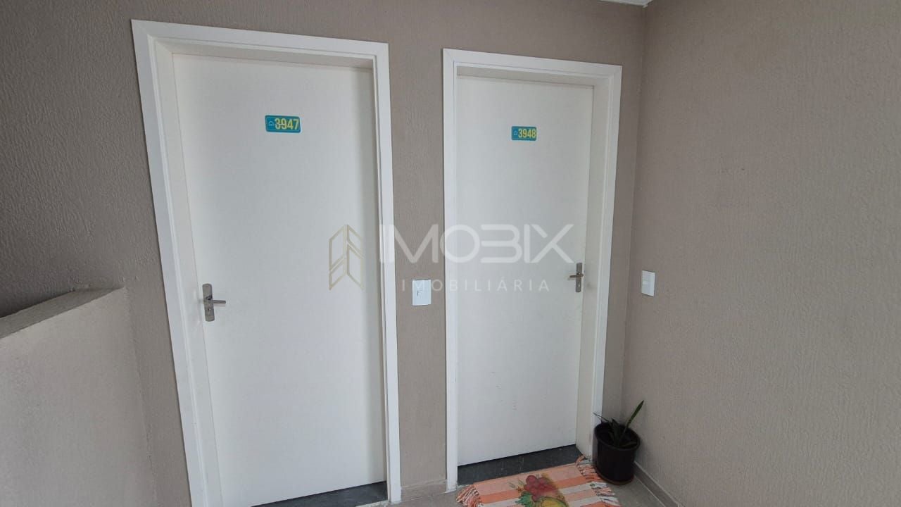 Apartamento com 2 dormitórios à venda, 40 m  por R  169.000,00...