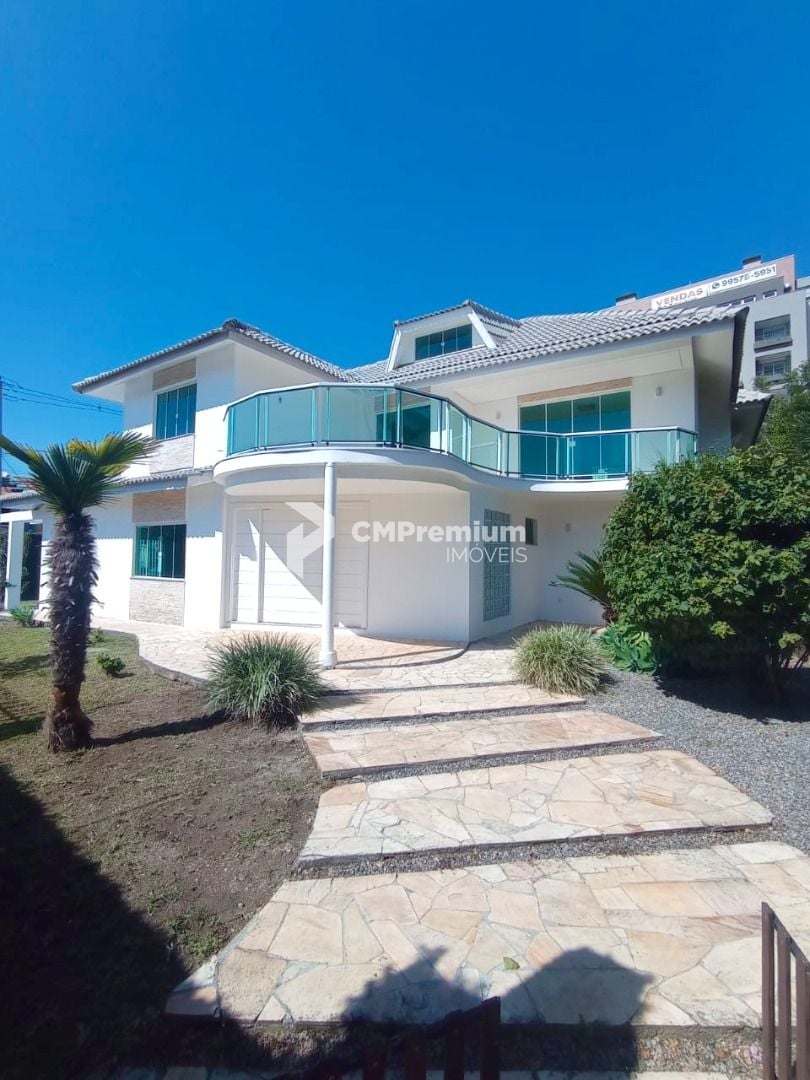 Sobrado com 4 dormitórios à venda por R  1.700.000,00 - Campo ...