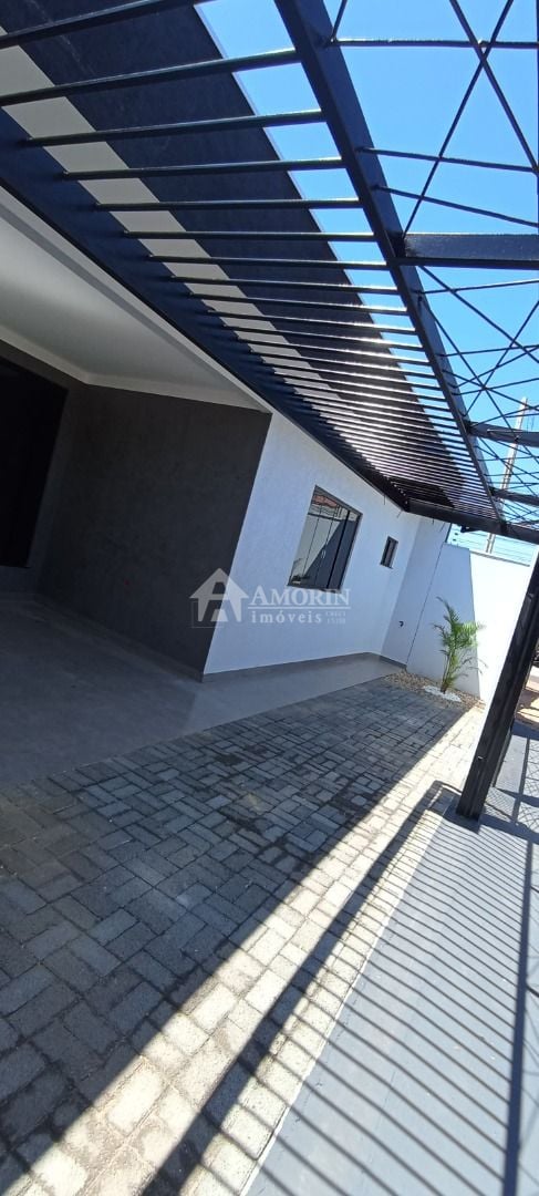 Casa com 3 dormitórios à venda, 97 m  por R  410.000,00 - Resi...