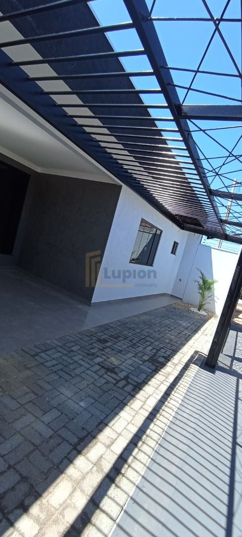 Casa com 3 dormitórios à venda, 97 m  por R  410.000,00 - Resi...