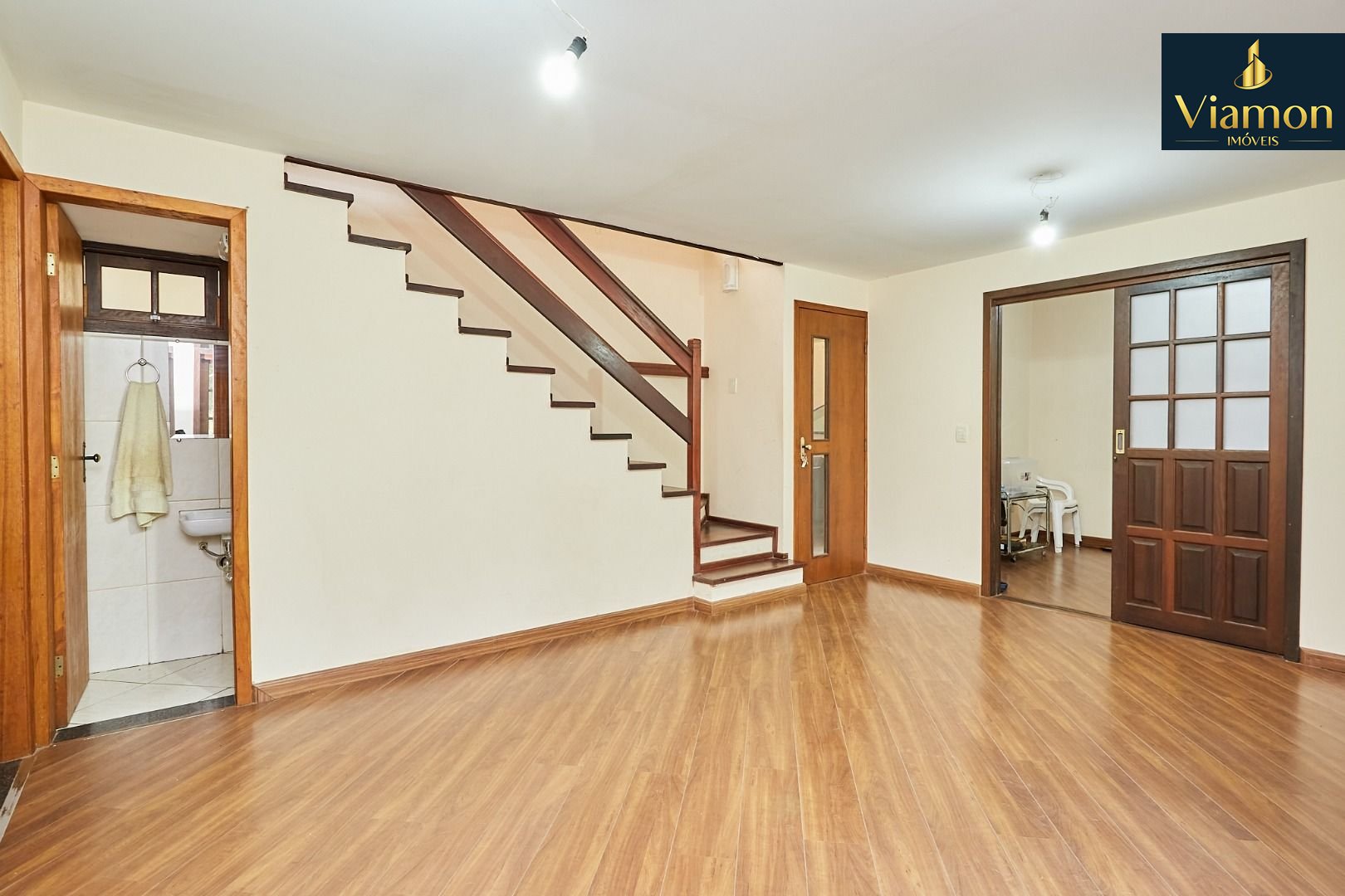 Casa com 4 dormitórios à venda, 275 m  por R  1.190.000,00 - A...