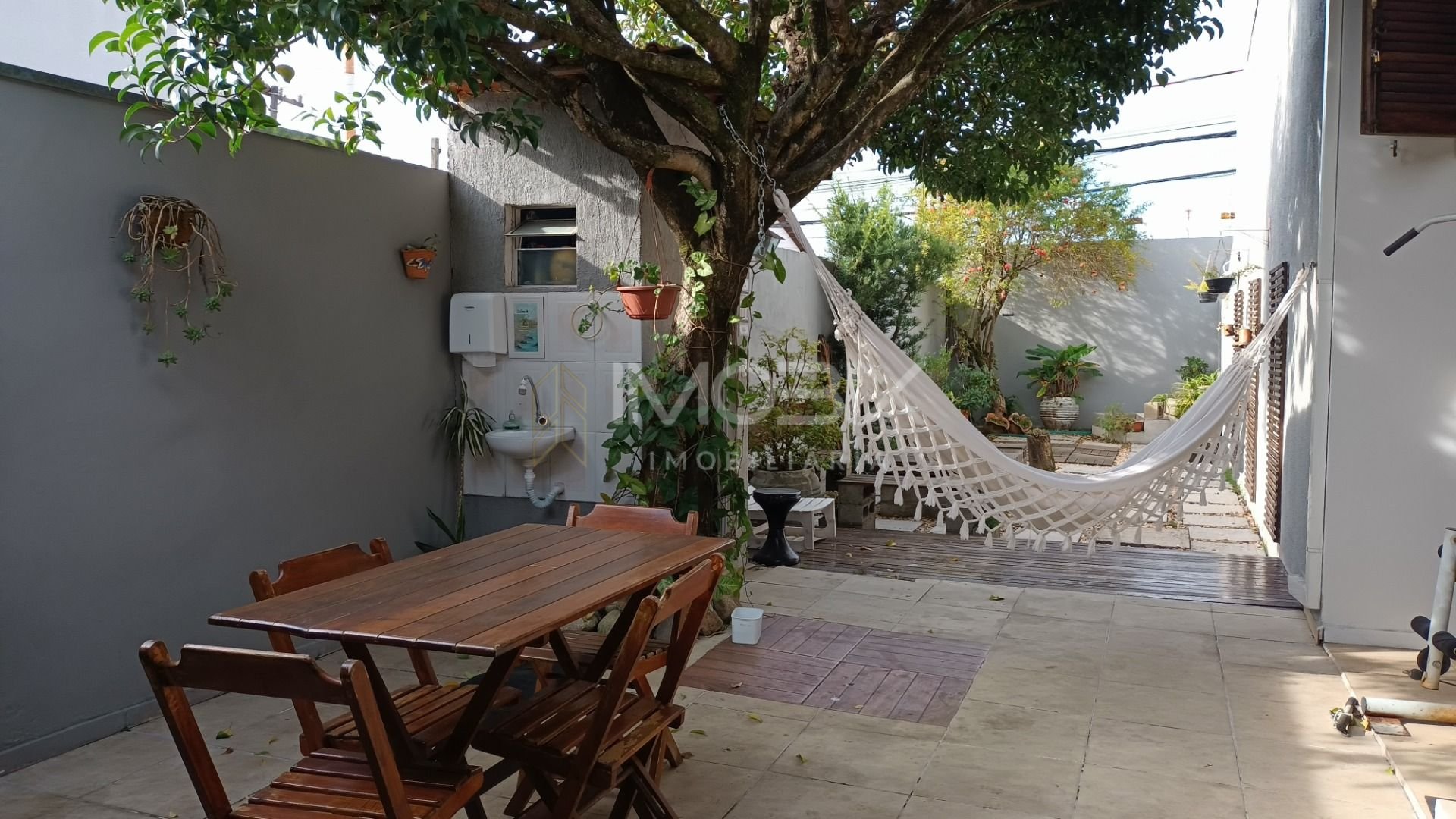 Casa com 3 dormitórios à venda, 149 m² por R$ 860.000,00 - Atu...