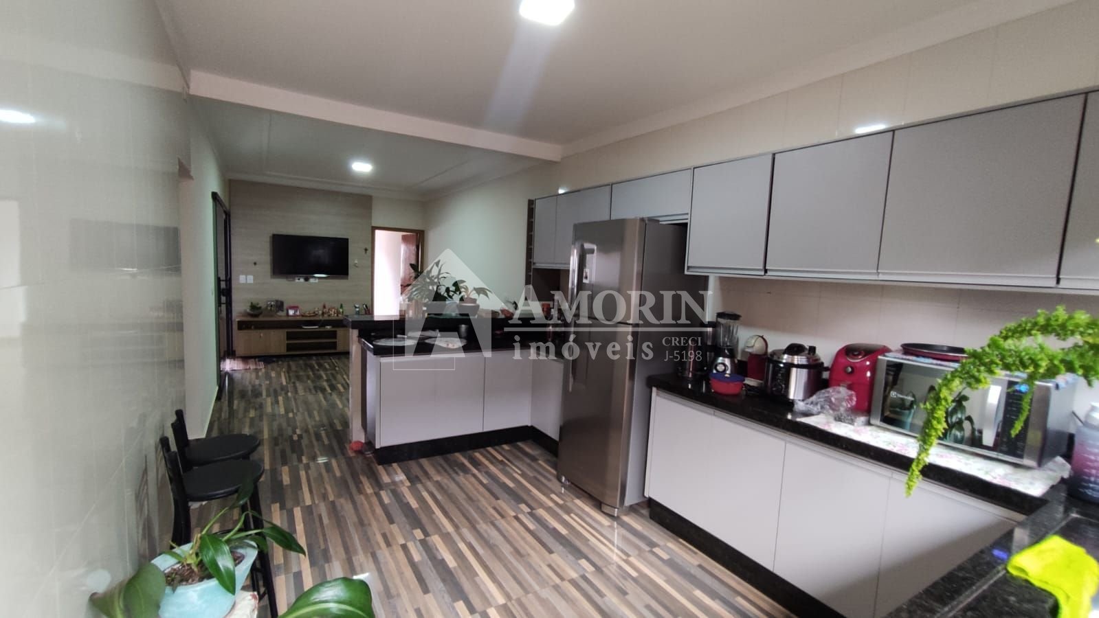Casa com 3 dormitórios à venda, 112 m² por R$ 300.000,00 - Jar...