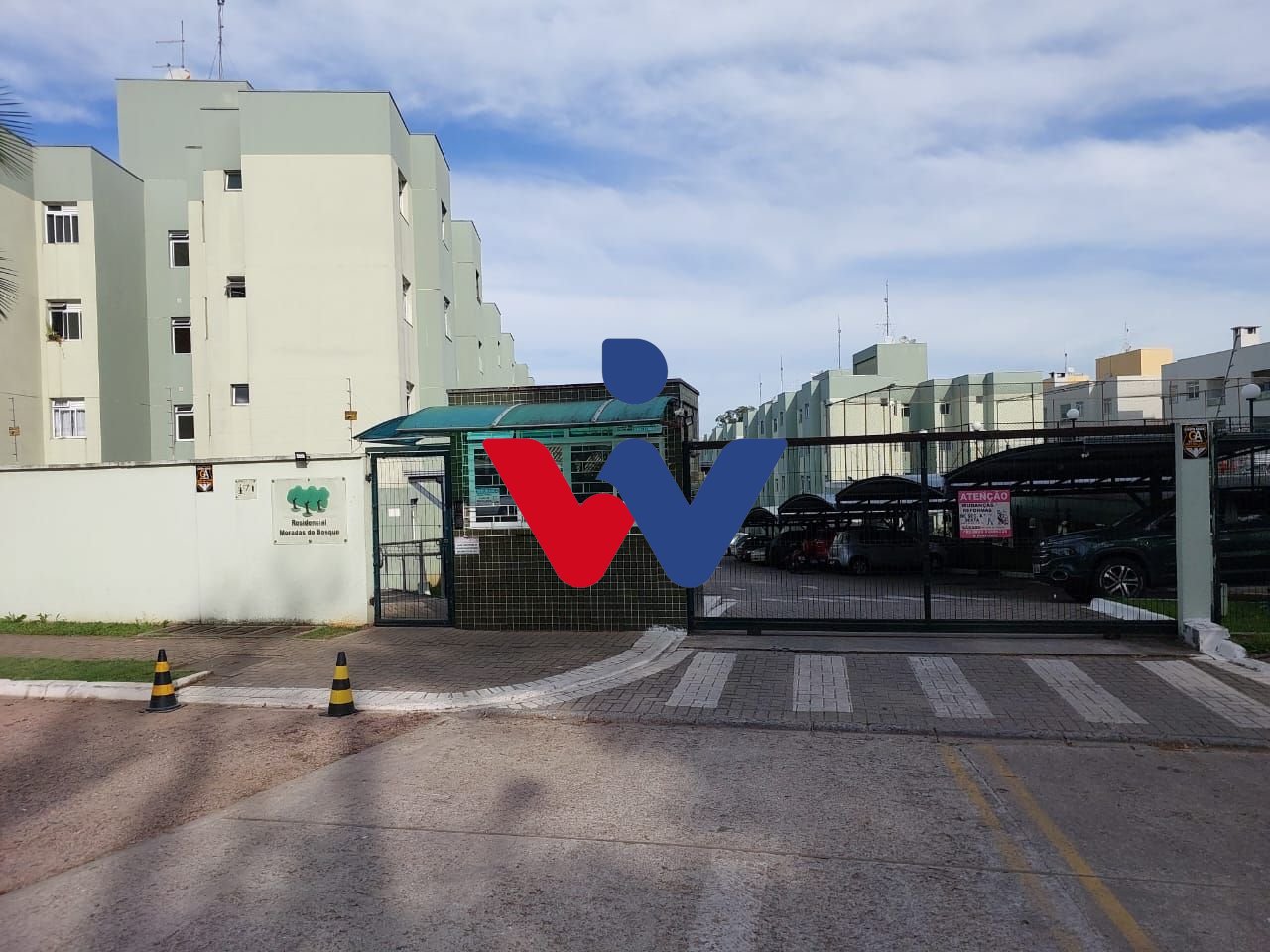 Apartamento com 2 dormitórios à venda, 43 m  por R  170.000,00...