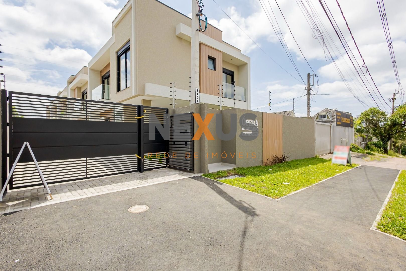 Sobrado com 3 dormitórios à venda, 119 m  por R  795.000 - Hau...