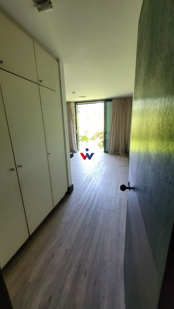 Casa com 7 dormitórios à venda, 765 m  por R  4.000.000,00 - S...