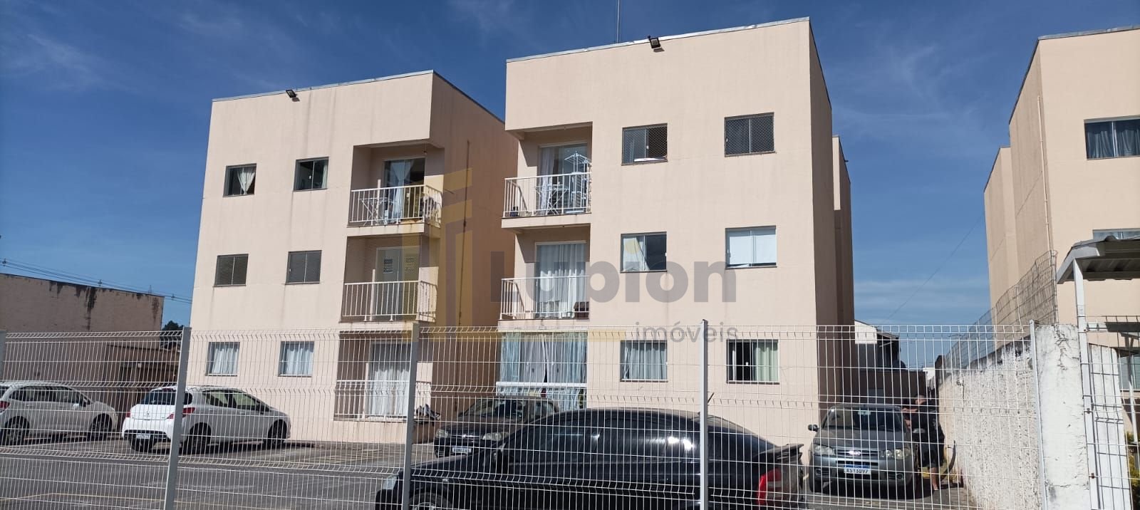 Apartamento com 3 dormitórios à venda,1000.00 m , campo pequen...