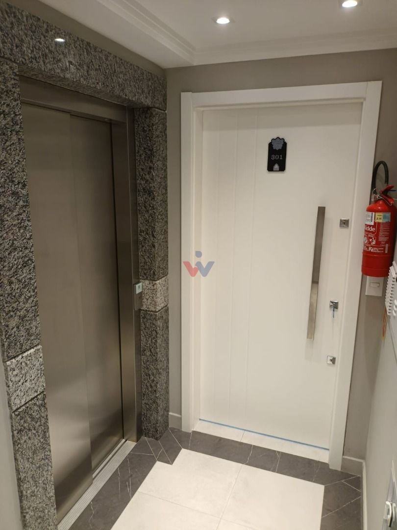 Apartamento com 2 dormitórios à venda, 62 m  por R  750.000,00...