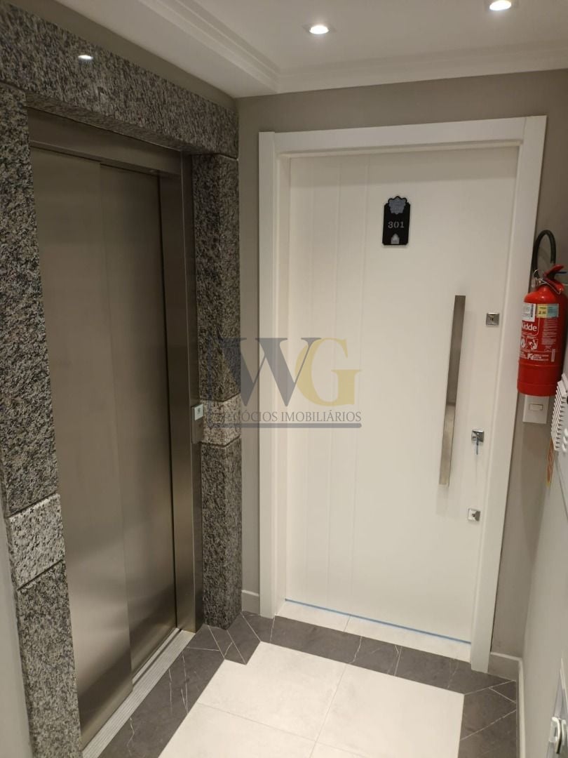 Apartamento com 2 dormitórios à venda, 62 m  por R  750.000,00...