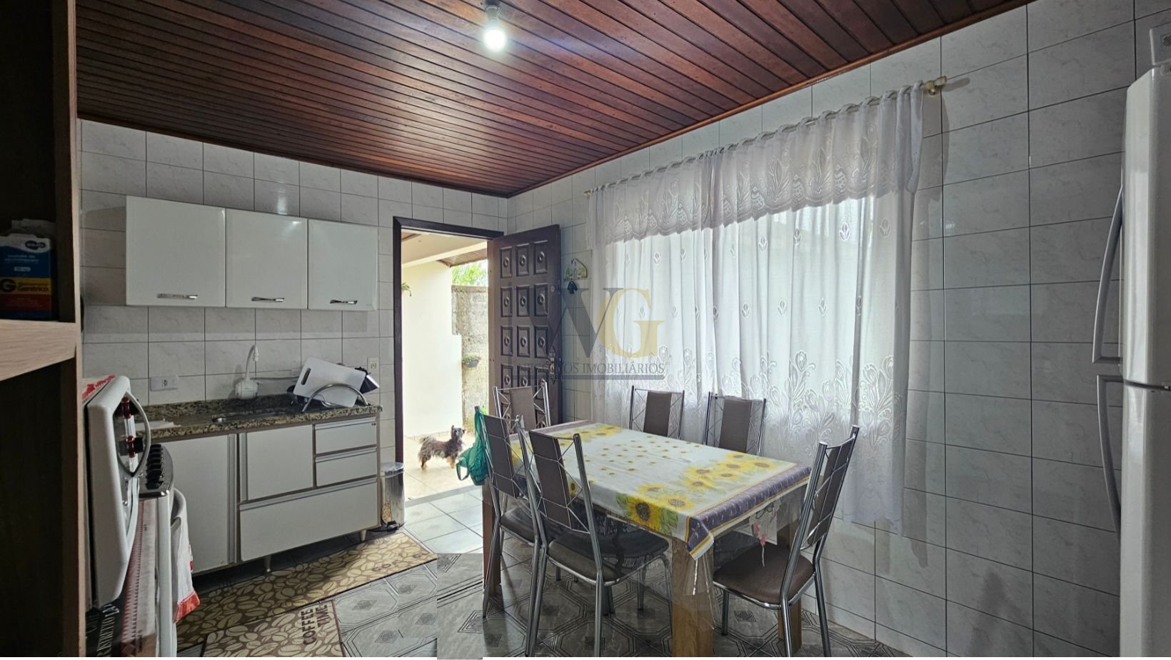Casa com 3 dormitórios à venda, 100 m  por R  750.000,00 - Est...