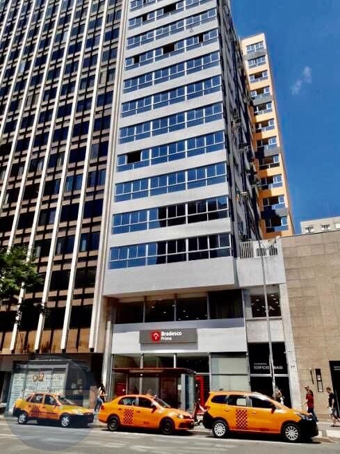Conjunto à venda, 488 m  por R  1.800.000,00 - Centro - Curiti...