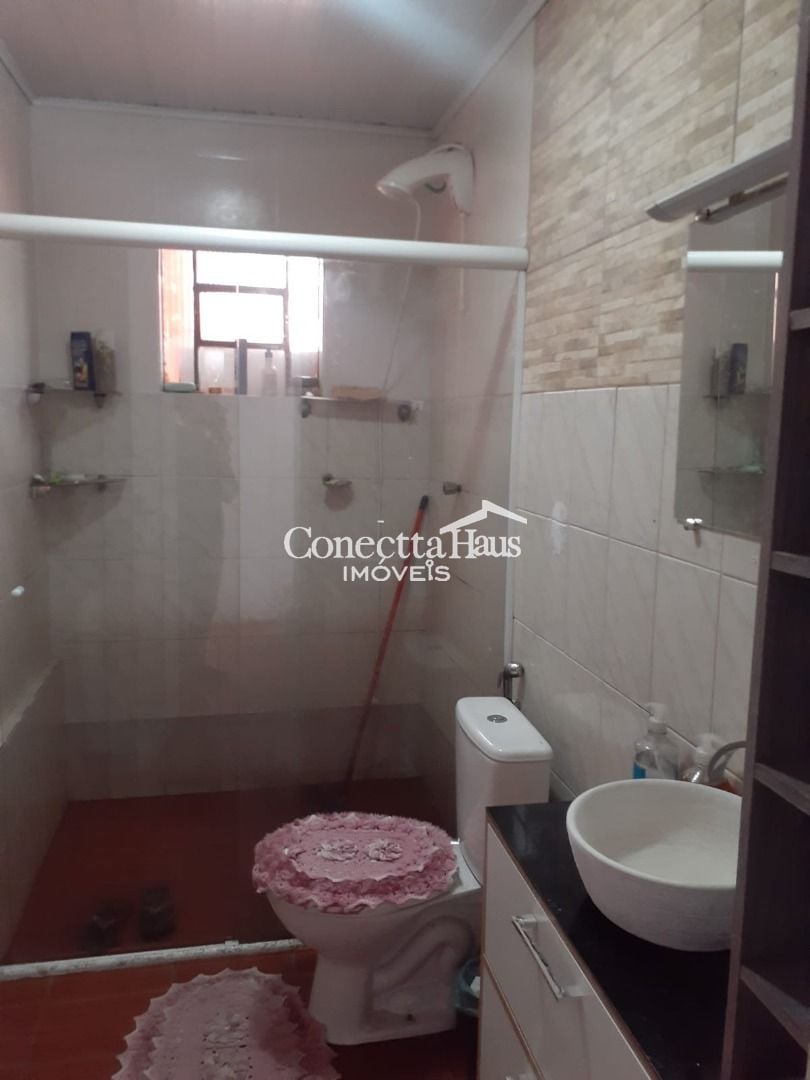 Casa com 2 dormitórios à venda,130.00 m , uberaba, CURITIBA - PR