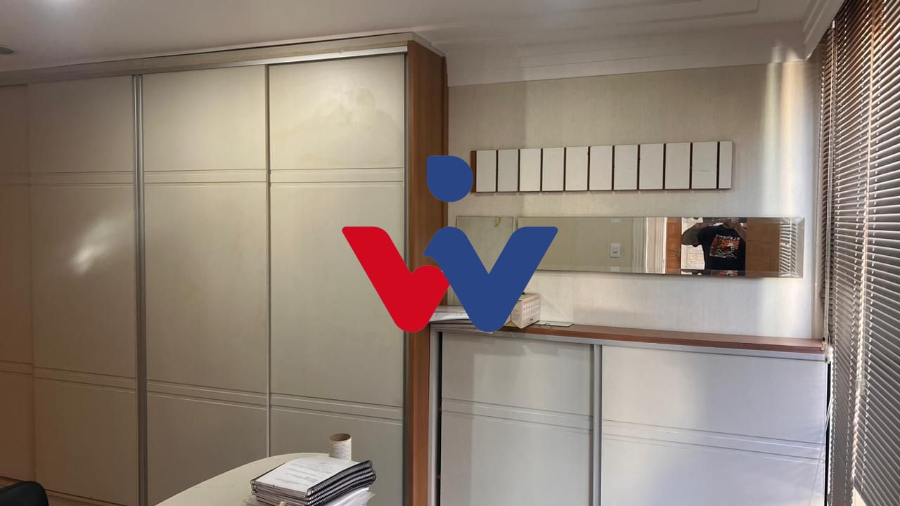 Sala à venda, 46 m  por R  250.000,00 - Centro - Curitiba PR