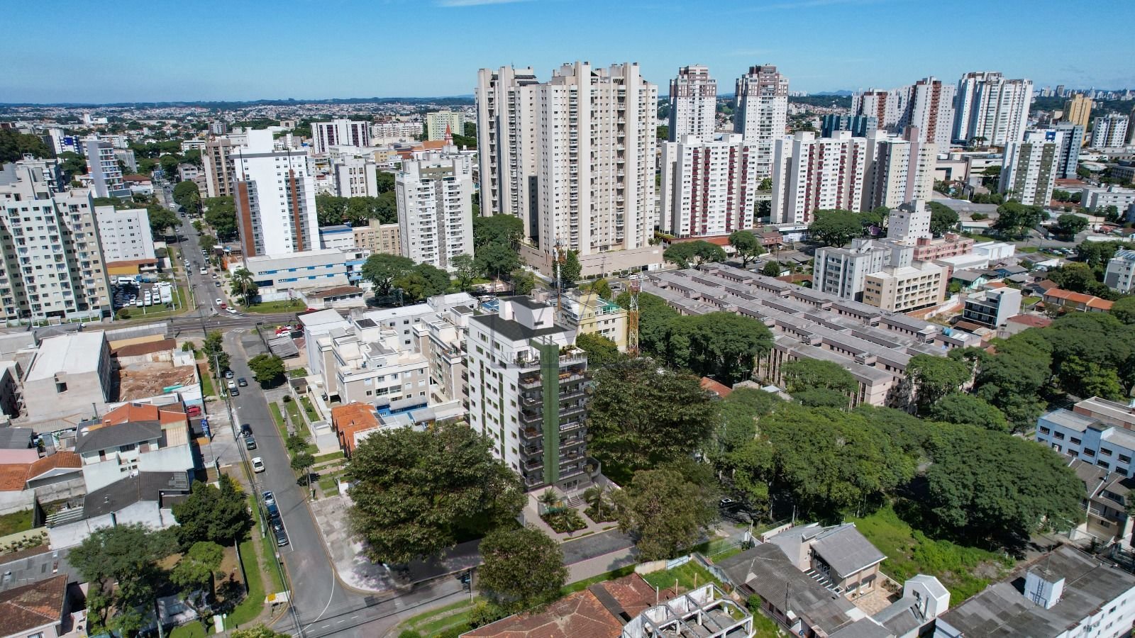 Apartamento com 3 dormitórios à venda,66.02 m , portão, CURITI...