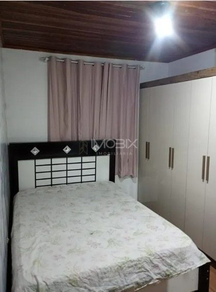 Casa com 3 dormitórios à venda, 90 m  por R  405.000,00 - Camp...