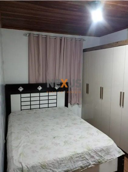Casa com 3 dormitórios à venda, 90 m  por R  405.000,00 - Camp...