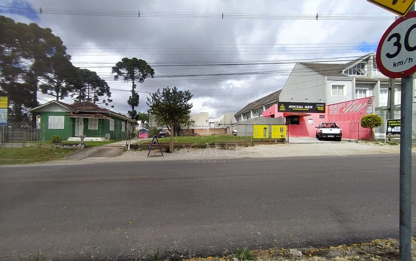 Terreno à venda, 1507 m  por R  2.350.000,00 - Boqueirão - Cur...