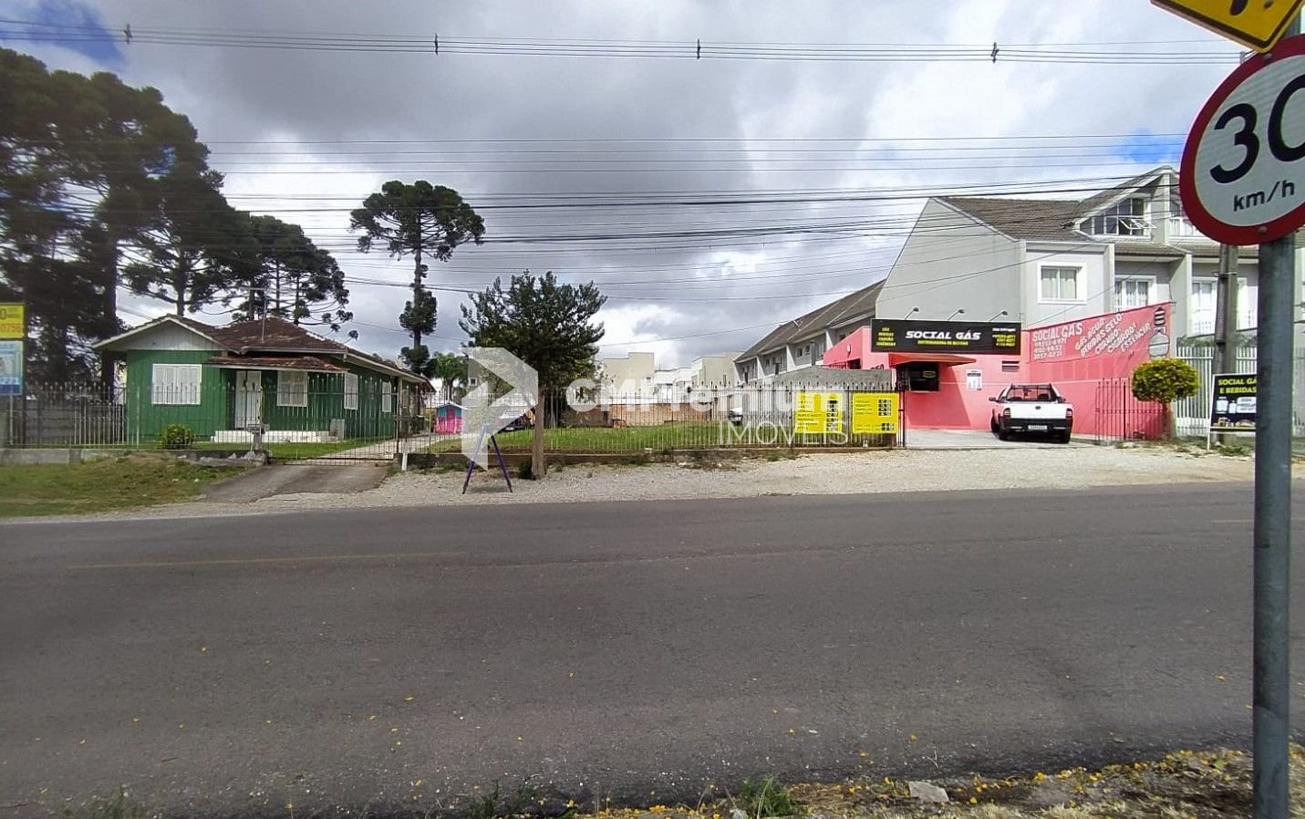 Terreno à venda, 1507 m  por R  2.350.000,00 - Boqueirão - Cur...