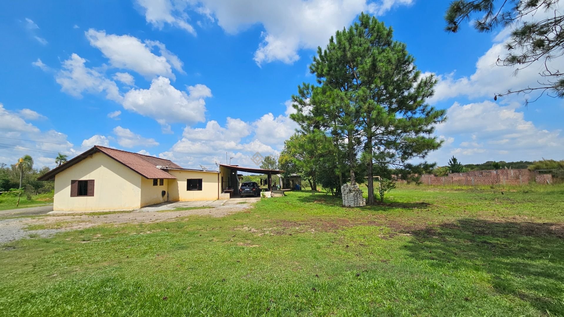 Ch?cara com 3 dormit?rios, sendo 01 suite, ? venda, 36300 m  p...