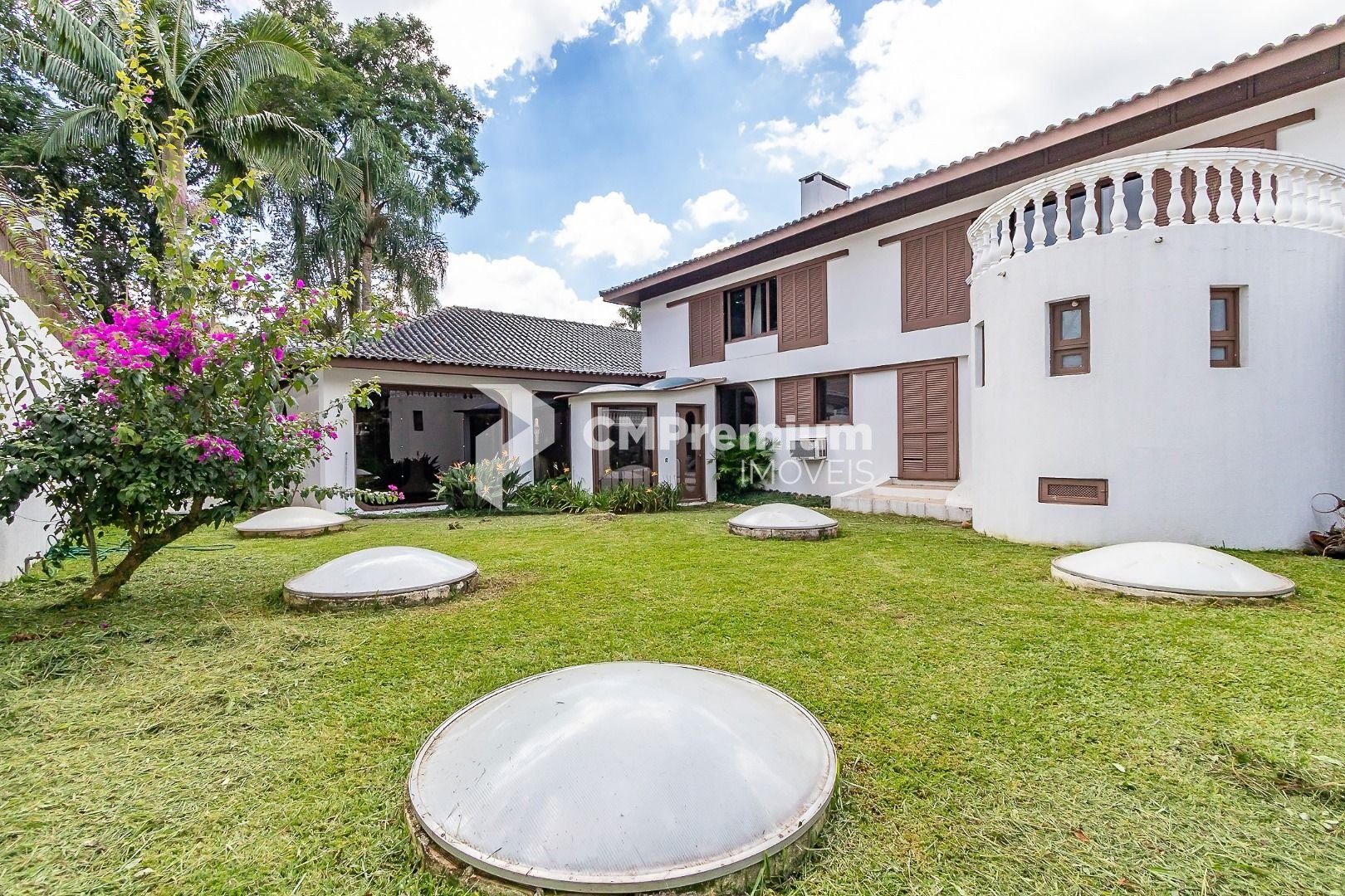 Casa com 5 dormitórios à venda, 1200 m  por R  2.590.000,00 - ...